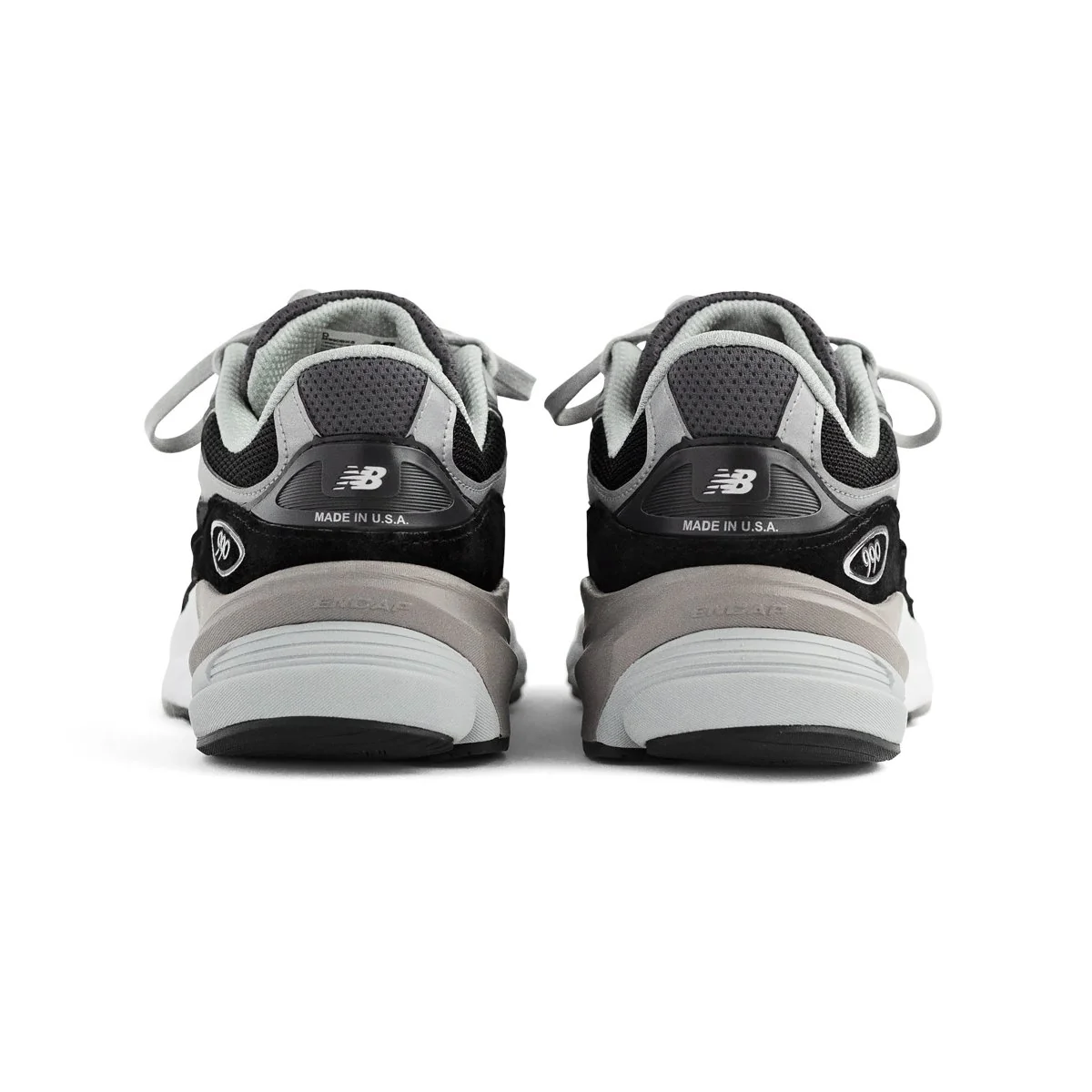New Balance Women's W990BK6 Black - Image 4